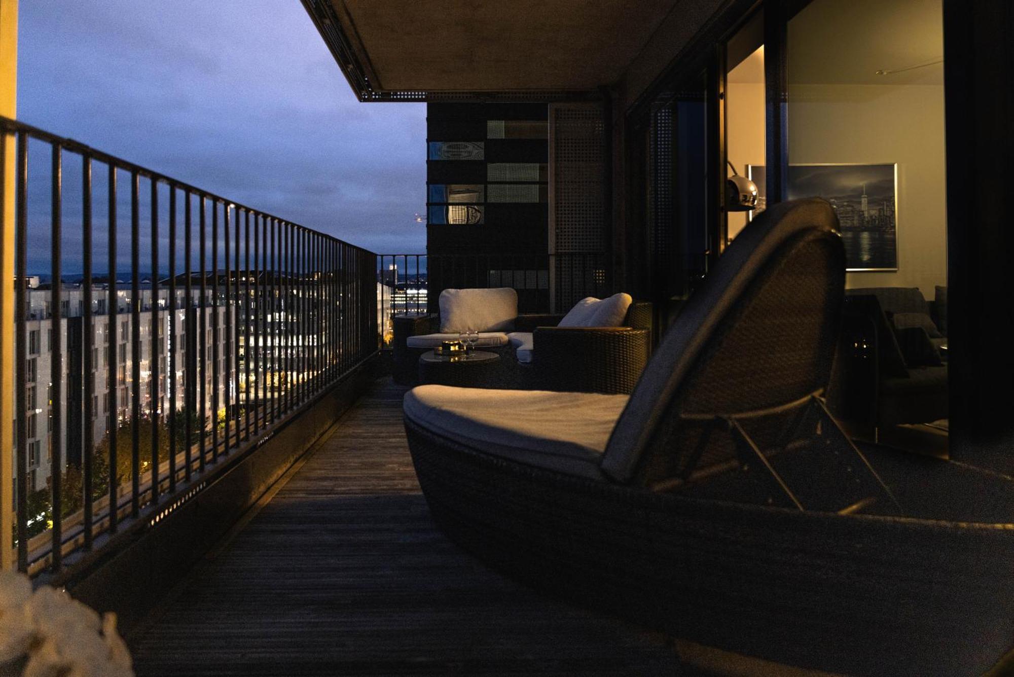 Spacious Modern 3Br Apartment At Central Oslo Barcode Экстерьер фото